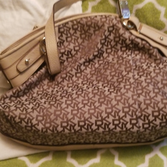 Dkny purse and wallet - Picture 2 of 5